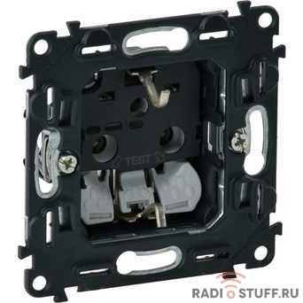 Legrand 753021 Valena IN'MATIC.Силовая розетка 2К+З 16А 250В.Безвинтовые зажимы.